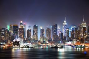 Фреска Нью-Йорк подсвеченный неоновым светом